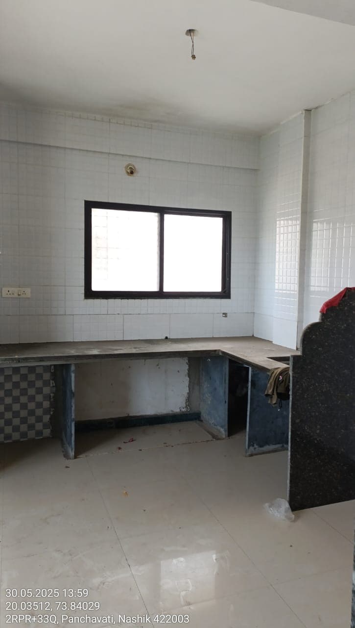 Property Photos 8