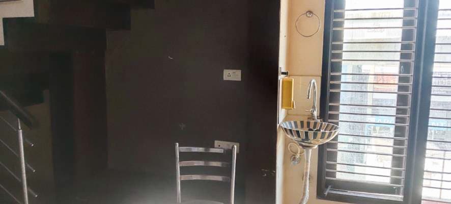 Property Photos 9