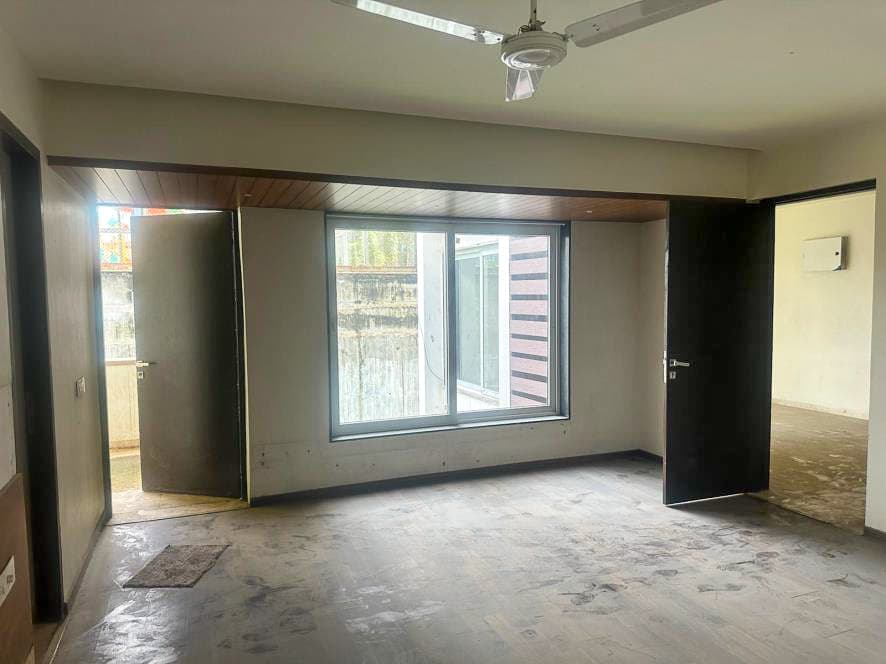 Property Photos 15