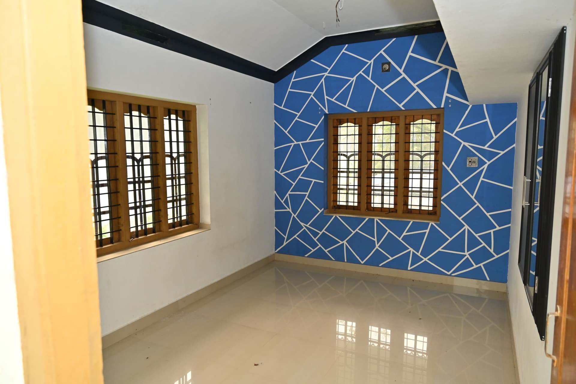 Property Photos 6