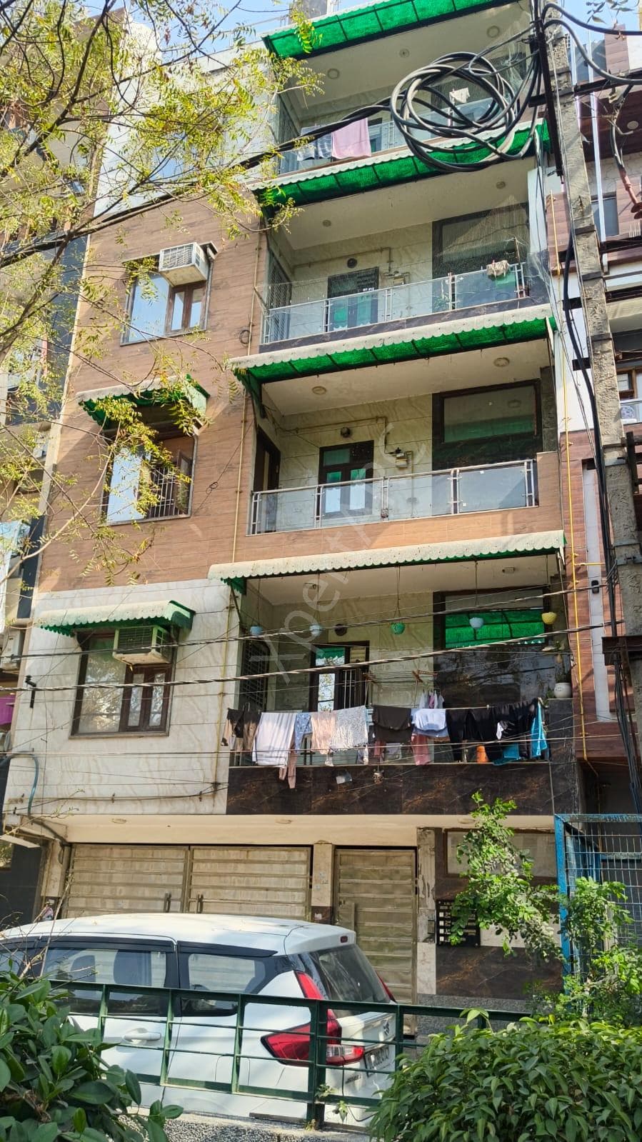 Property Photos 18