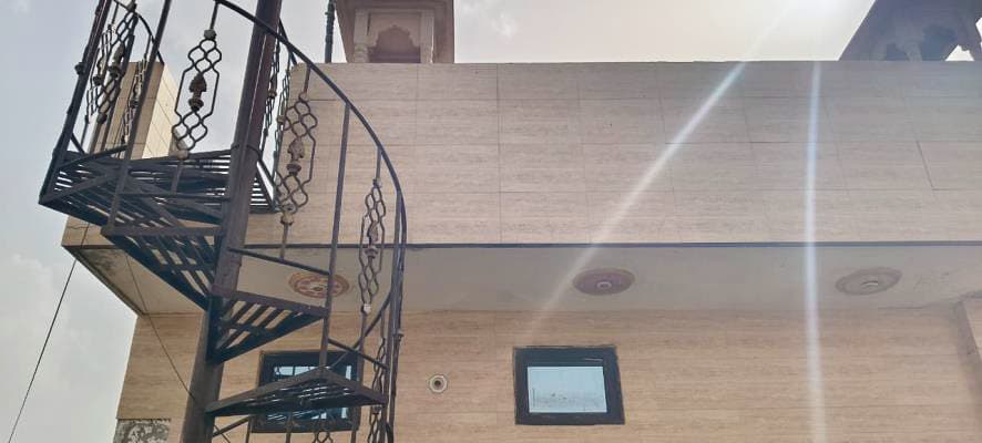 Property Photos 45