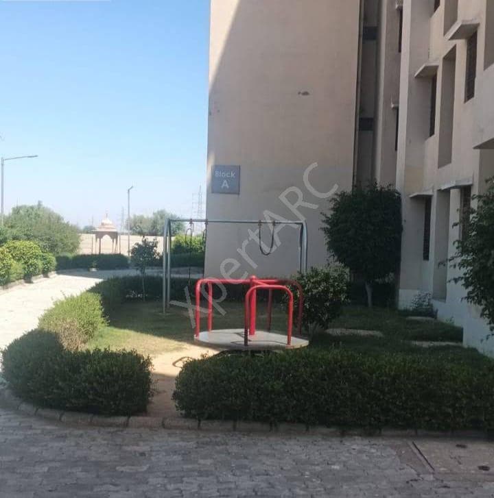 Property Photos 4