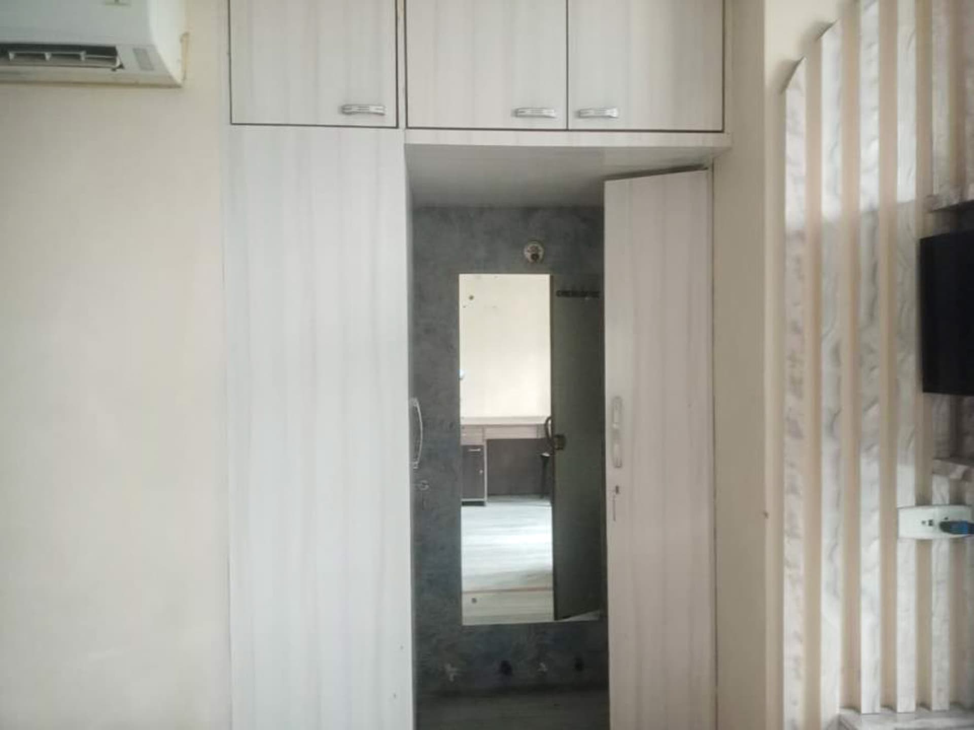 Property Photos 19