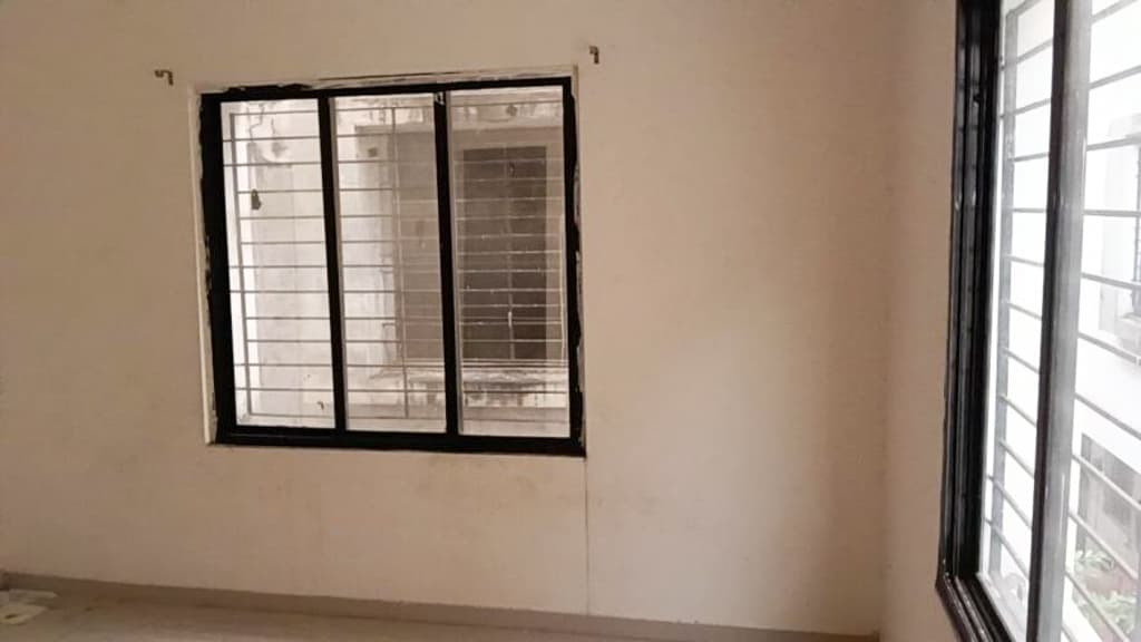 Property Photos 8