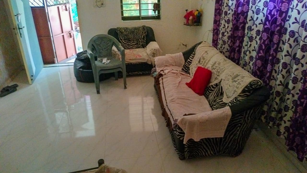 Property Photos 6