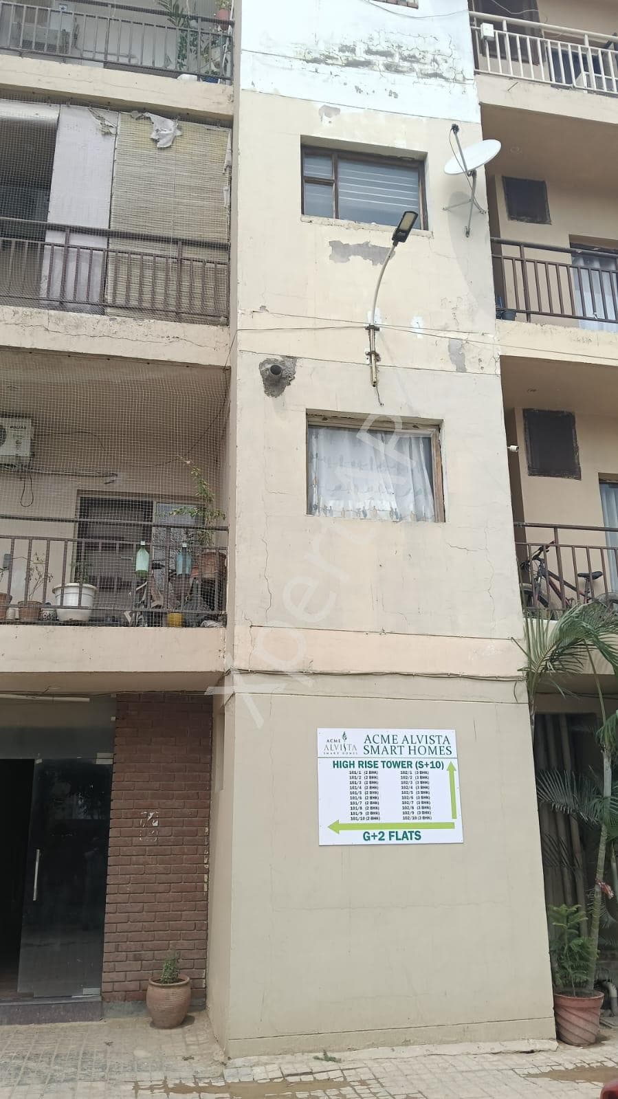 Property Photos 6