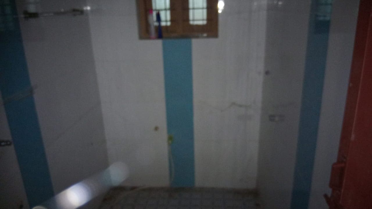 Property Photos 16