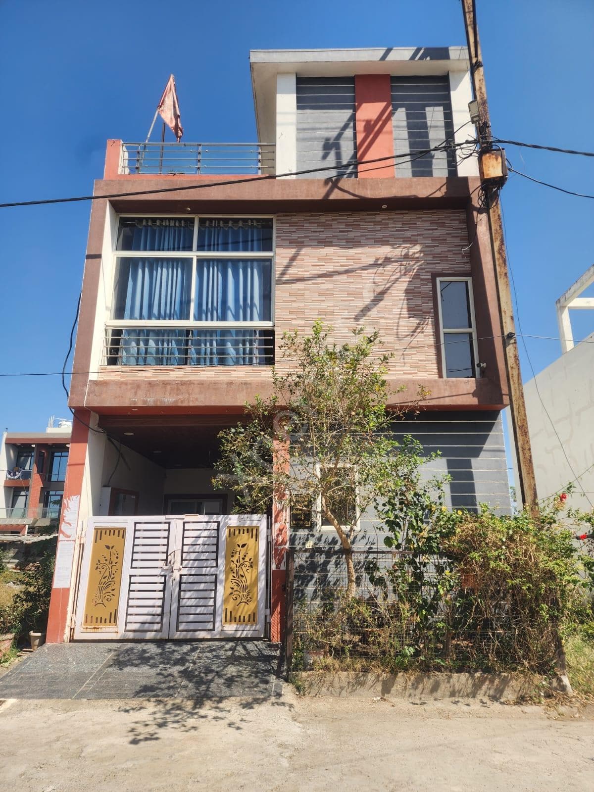 Property Photos 3