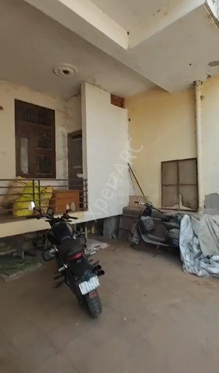 Property Photos 6
