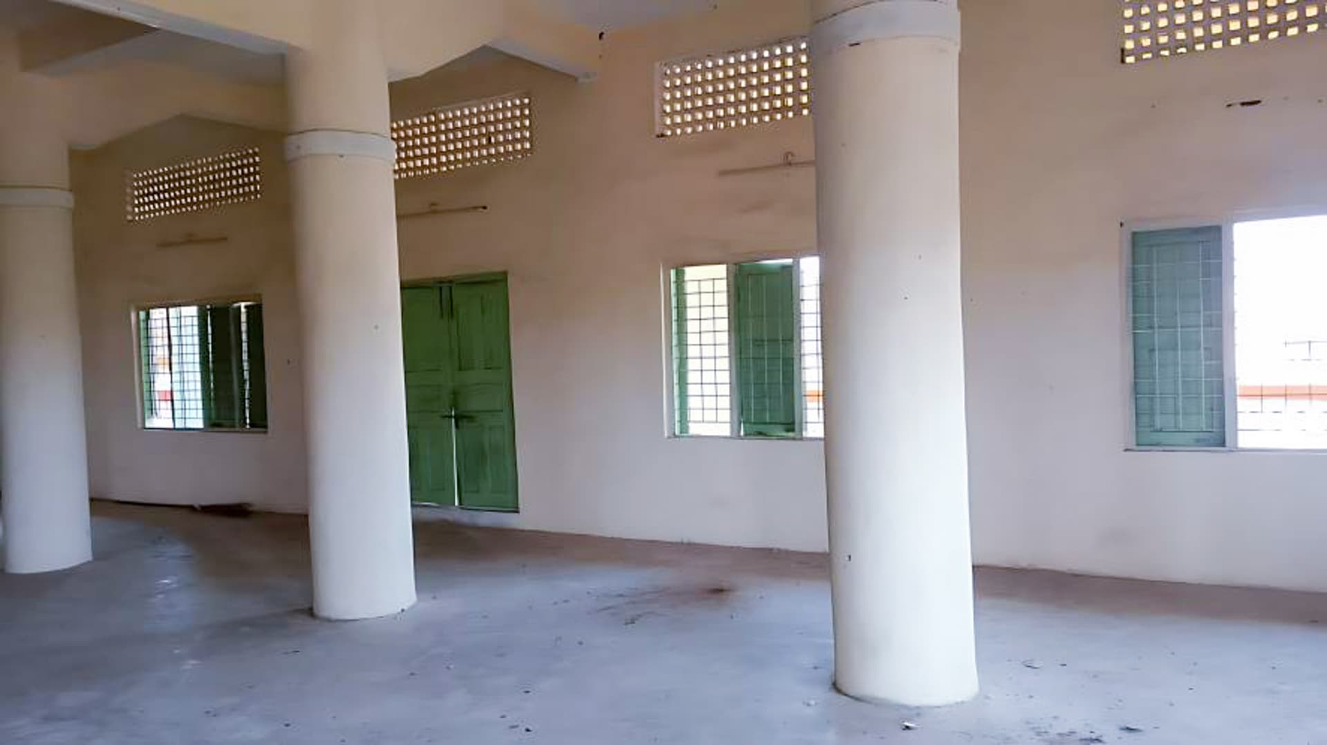 Property Photos 22