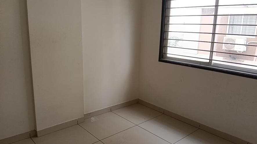 Property Photos 15
