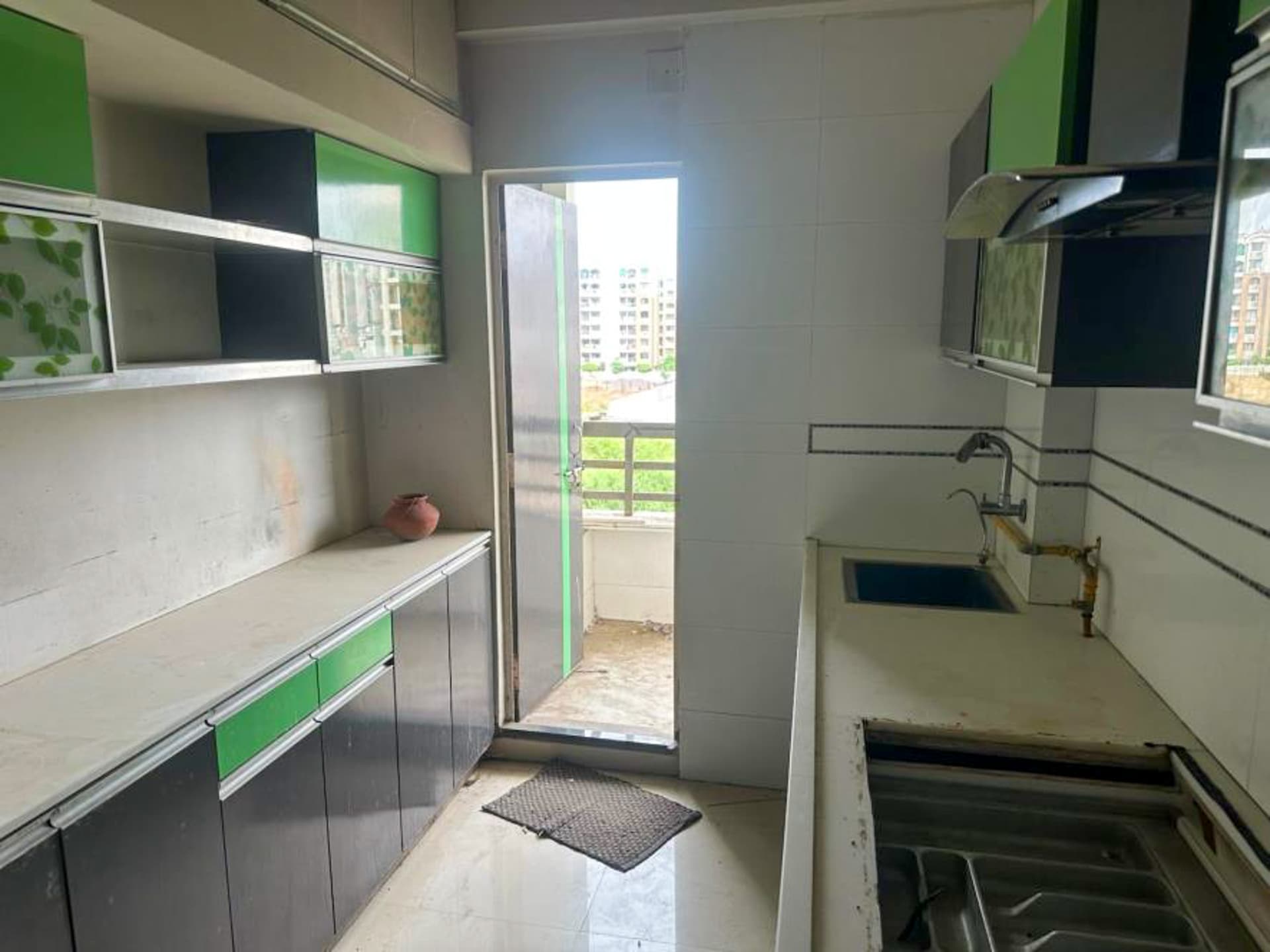 Property Photos 9