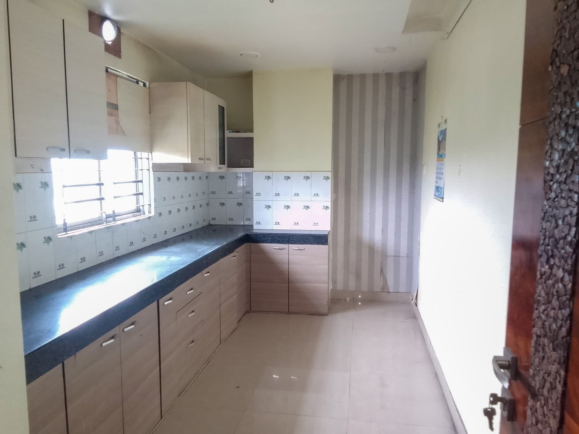 Property Photos 31