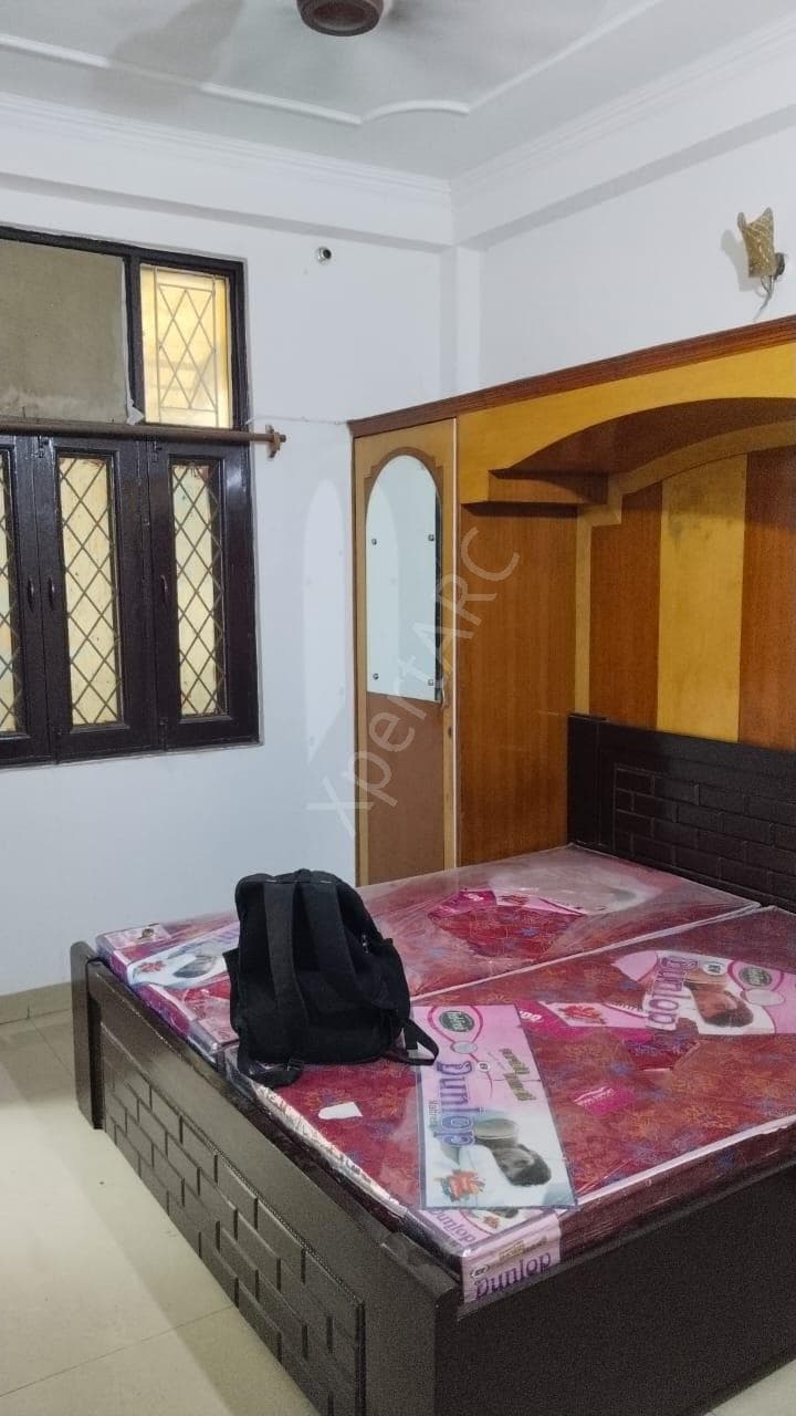Property Photos 9