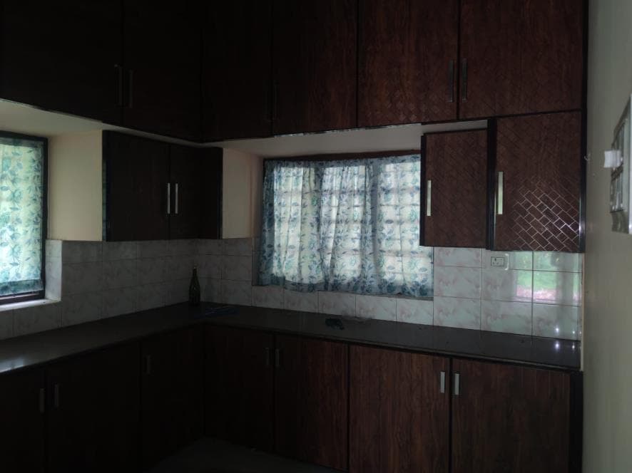 Property Photos 12