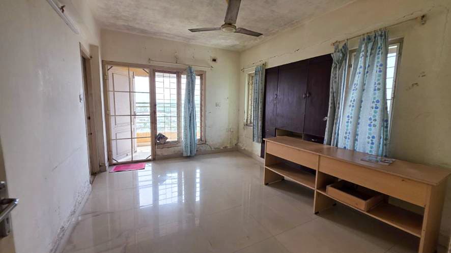 Property Photos 23