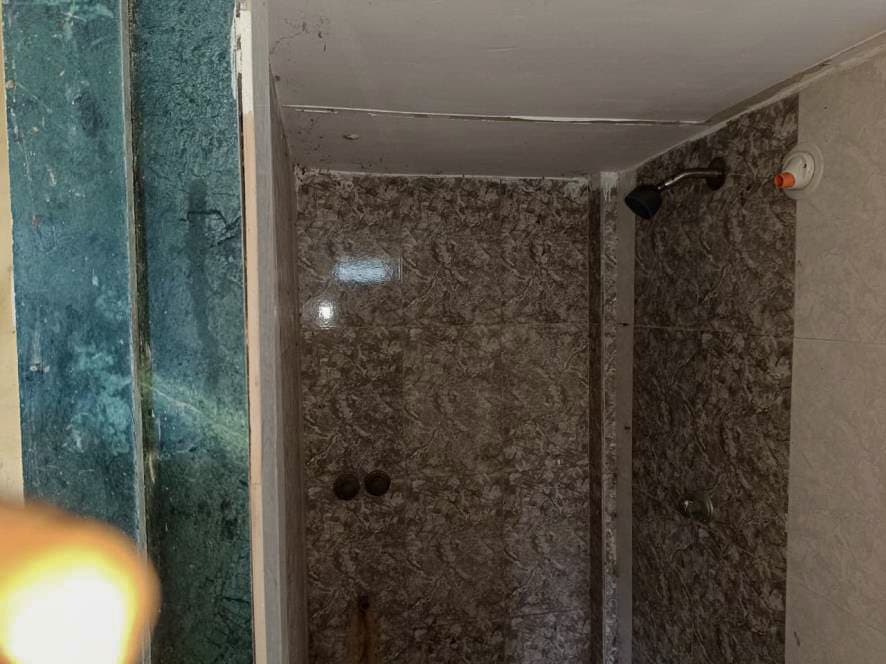 Property Photos 18
