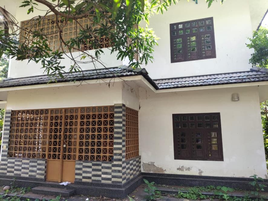 Property Photos 7