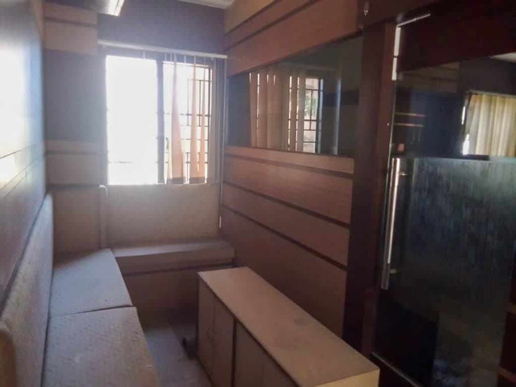 Property Photos 7