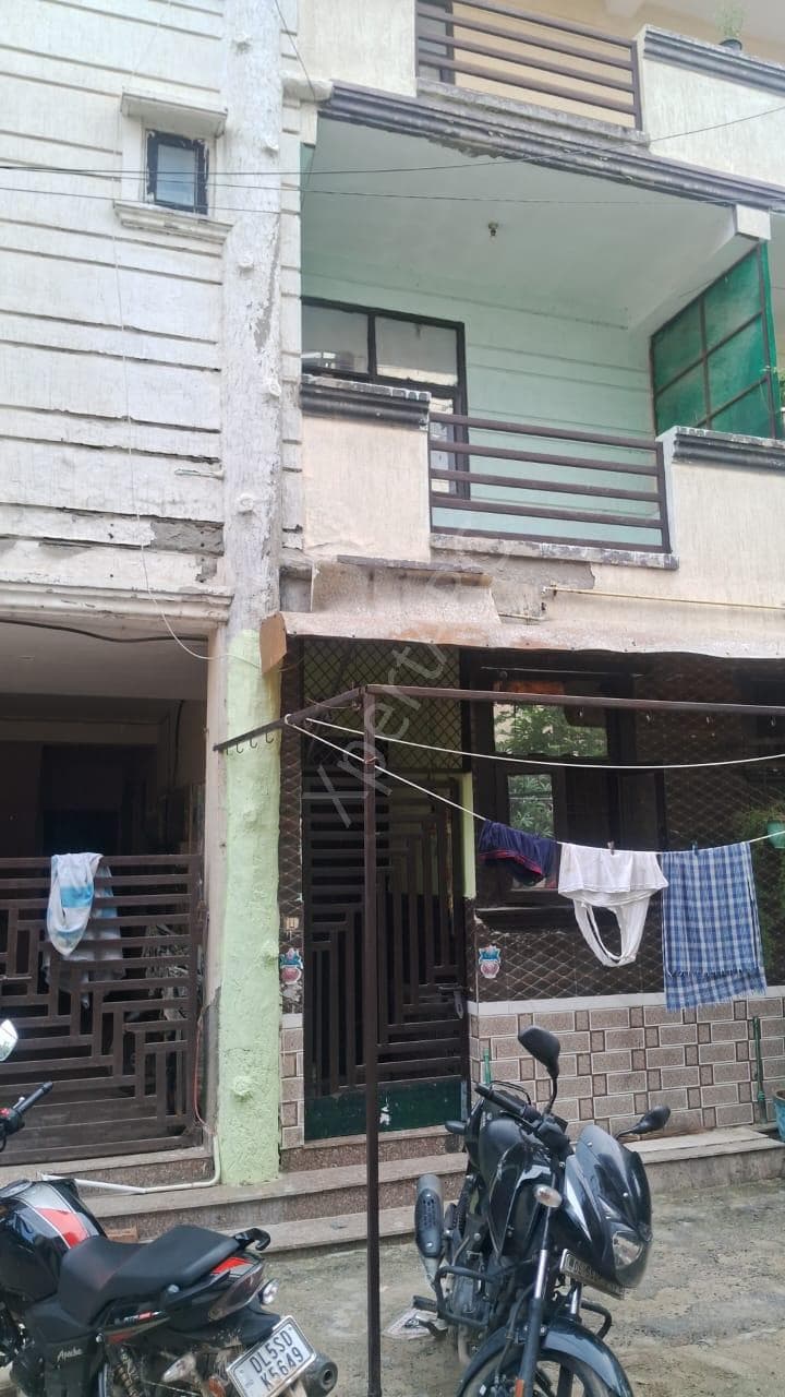 Property Photos 4