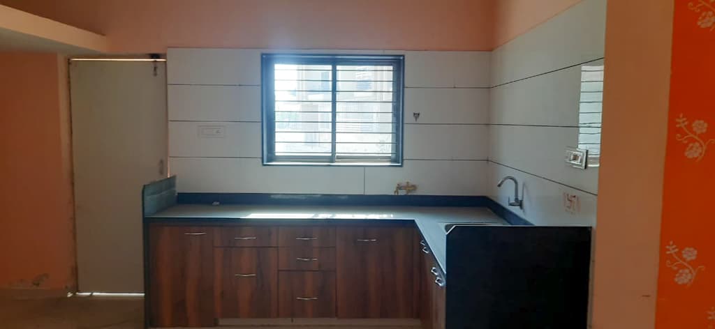 Property Photos 6