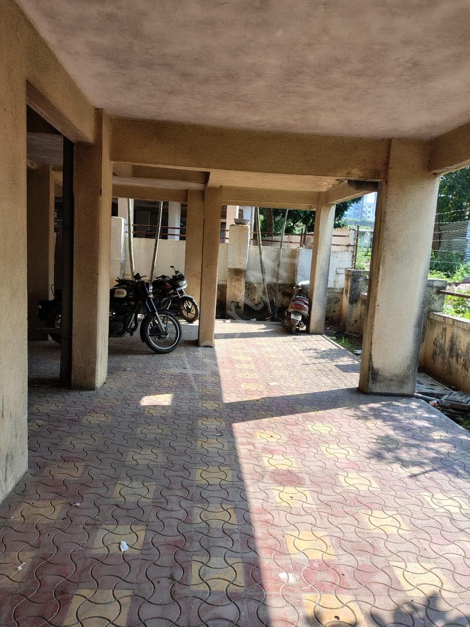 Property Photos 8