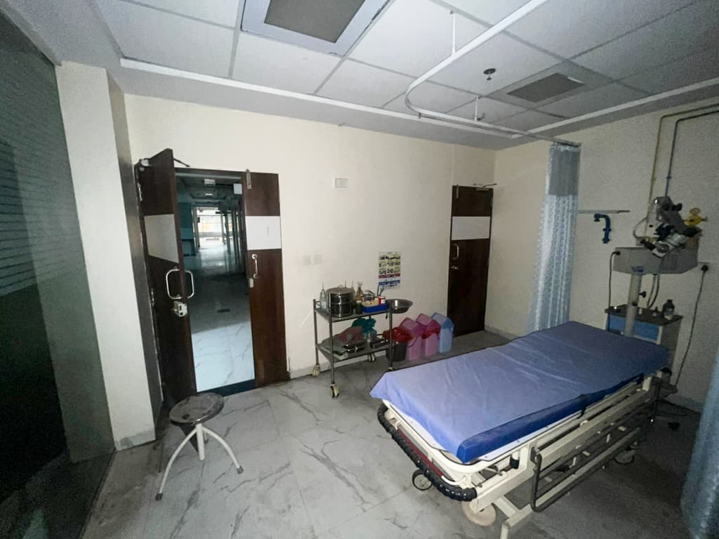 Property Photos 18