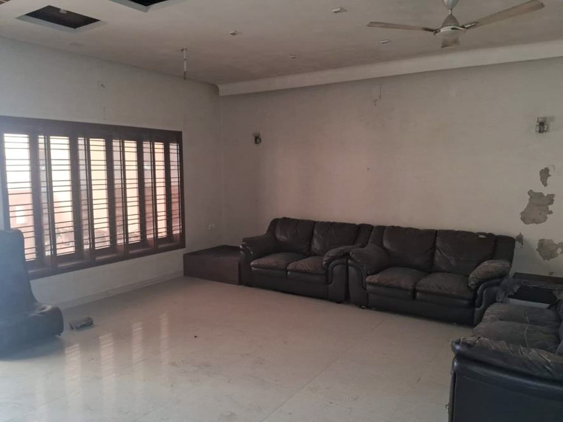 Property Photos 26