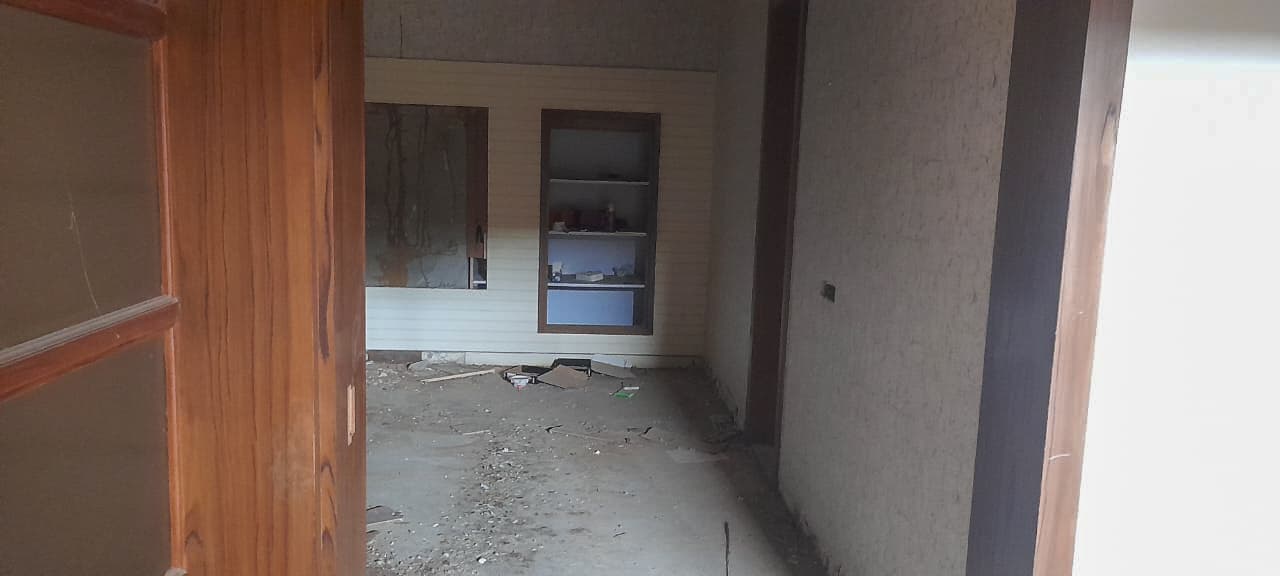 Property Photos 8