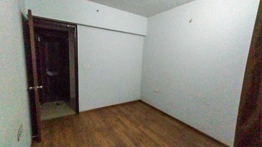 Property Photos 17