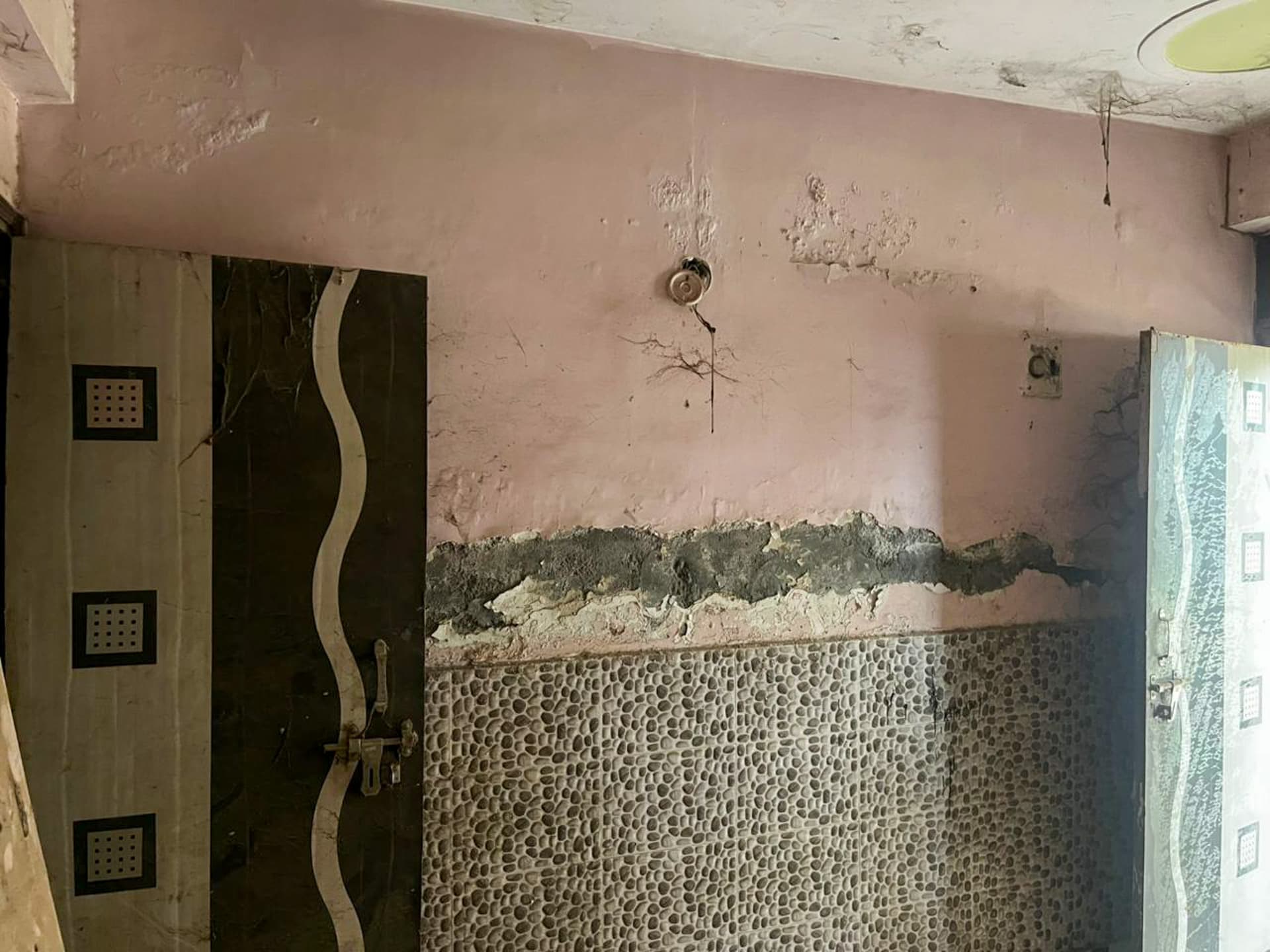 Property Photos 26