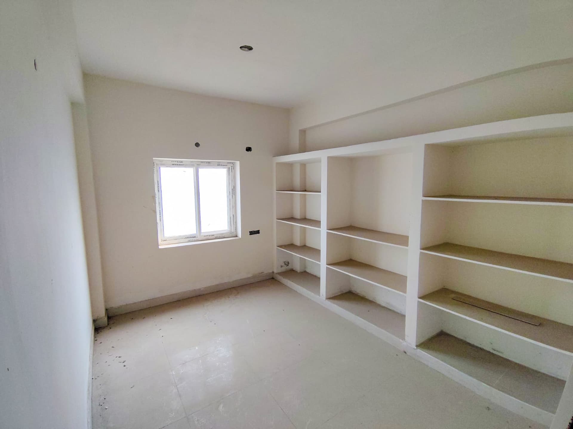Property Photos 9