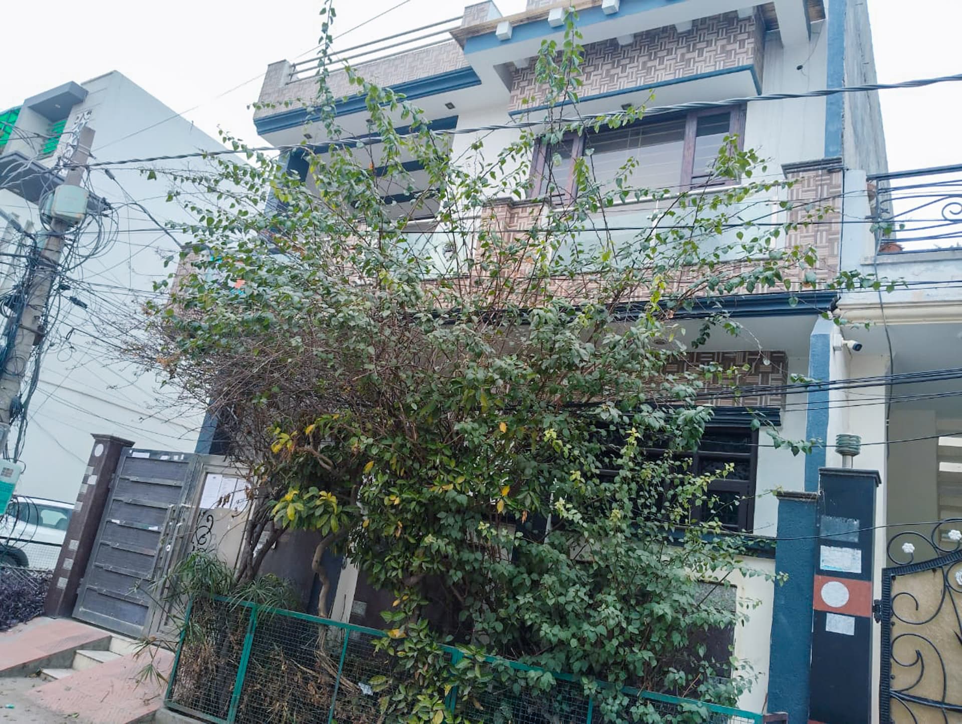 Property Photos 11