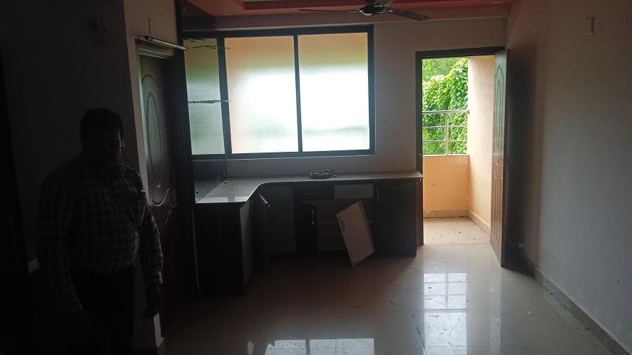 Property Photos 6