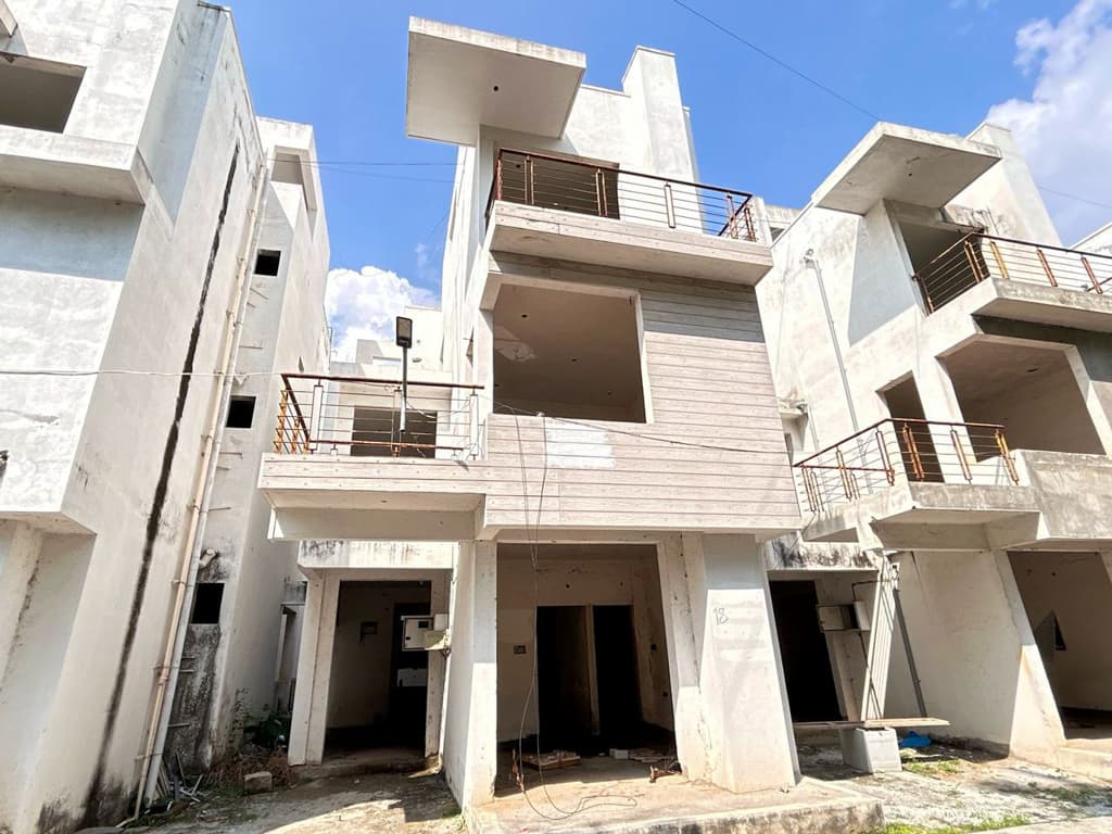 Property Photos 24
