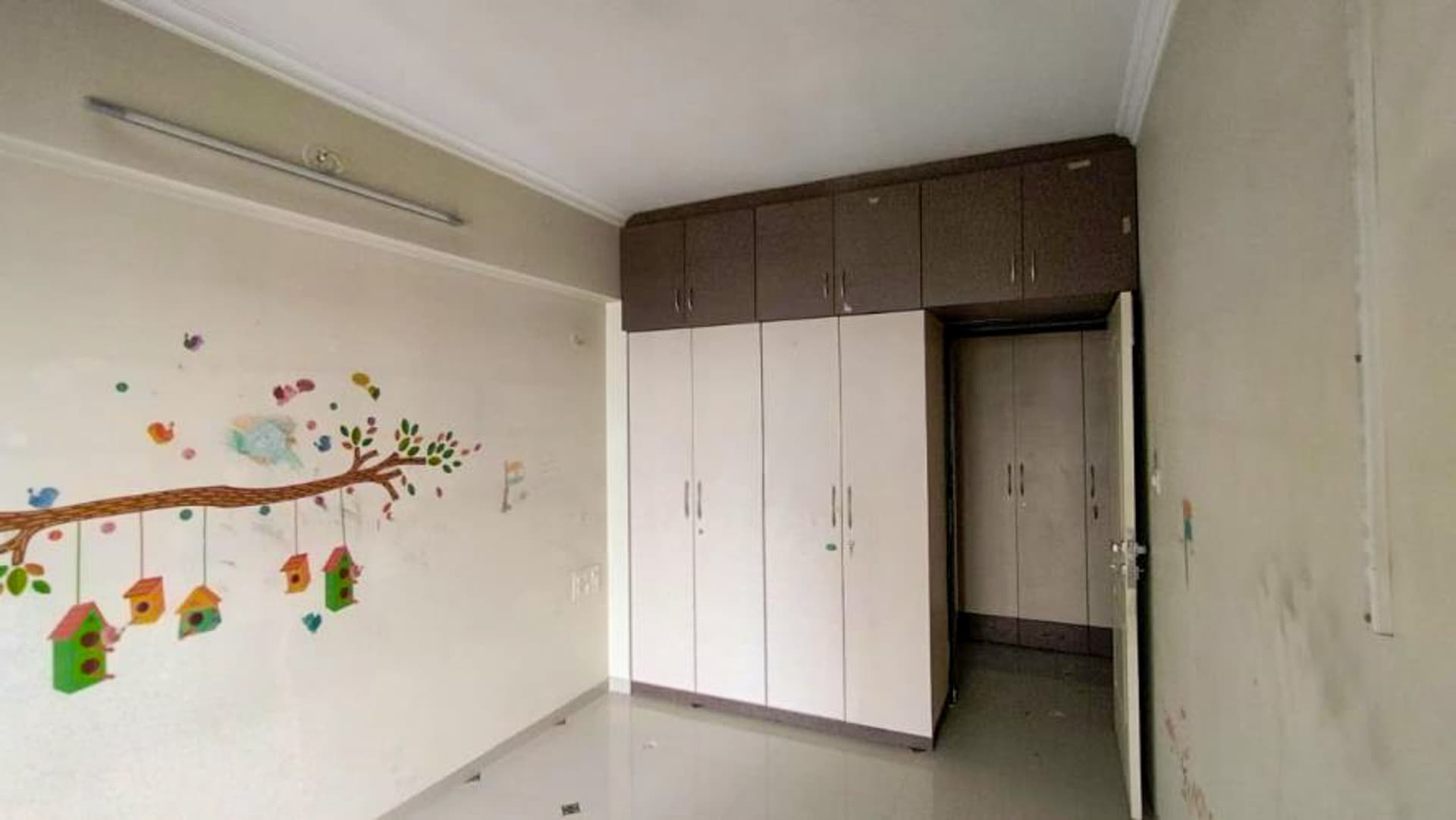 Property Photos 17