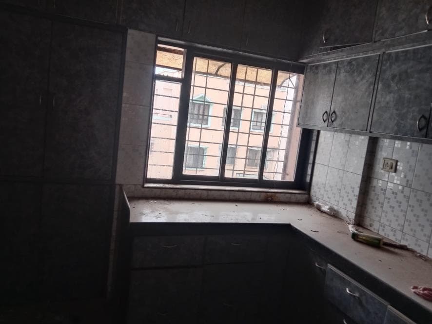 Property Photos 6