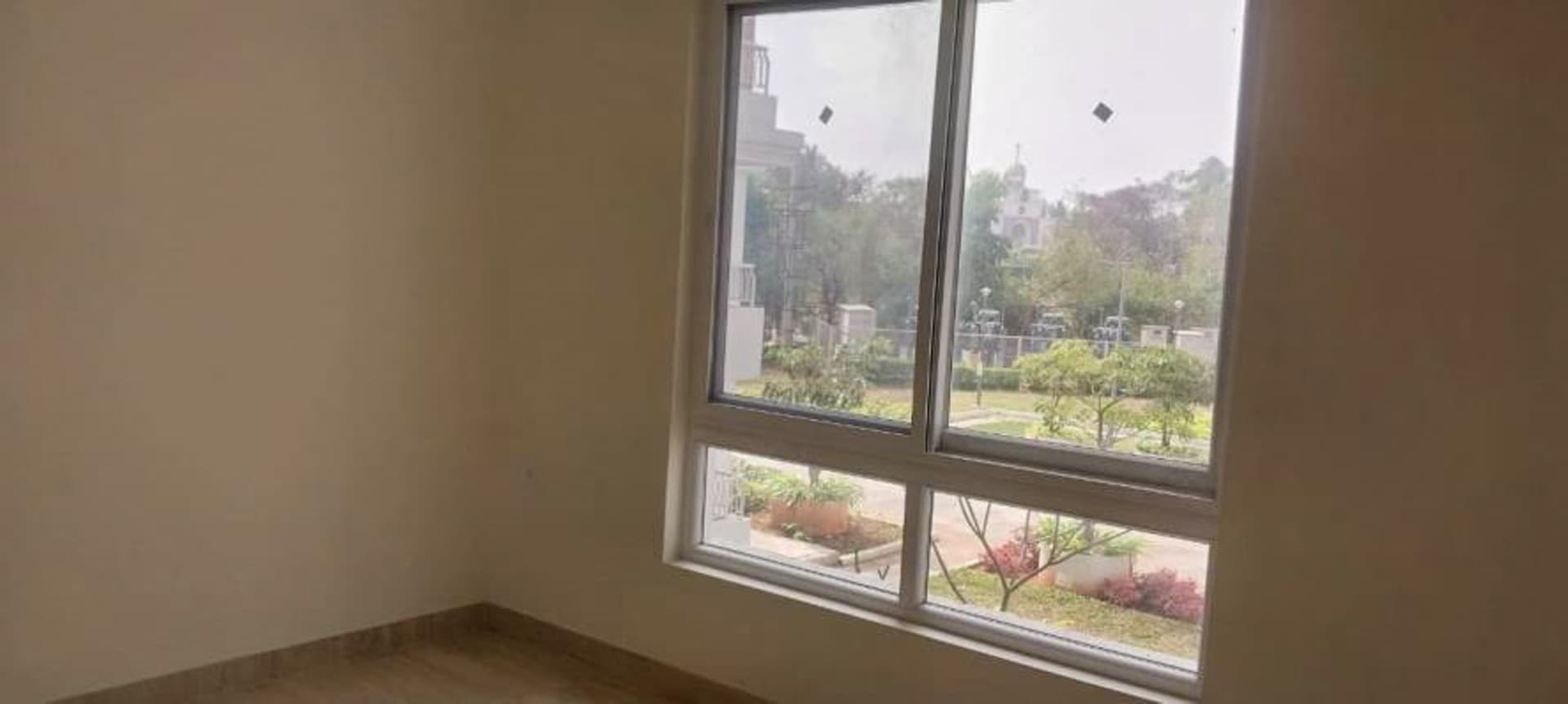 Property Photos 11