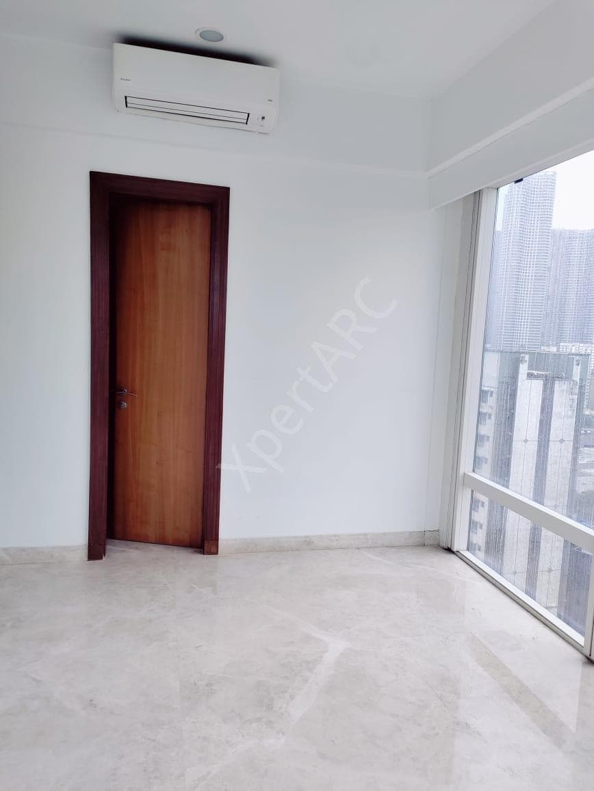 Property Photos 16