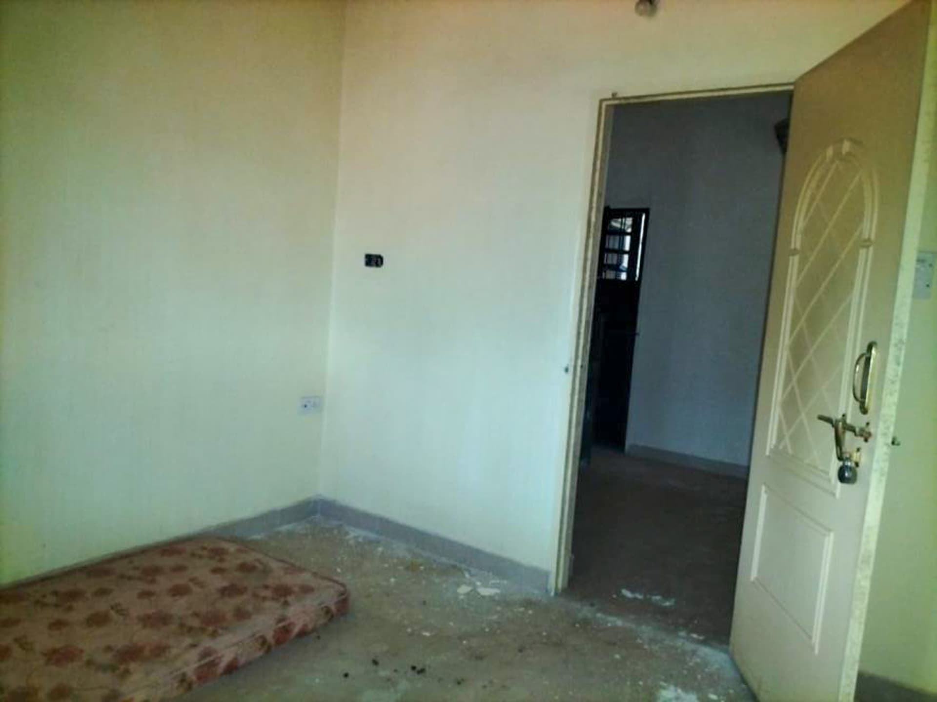 Property Photos 9