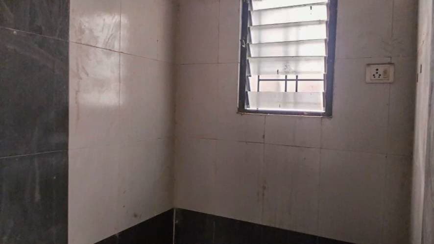 Property Photos 6