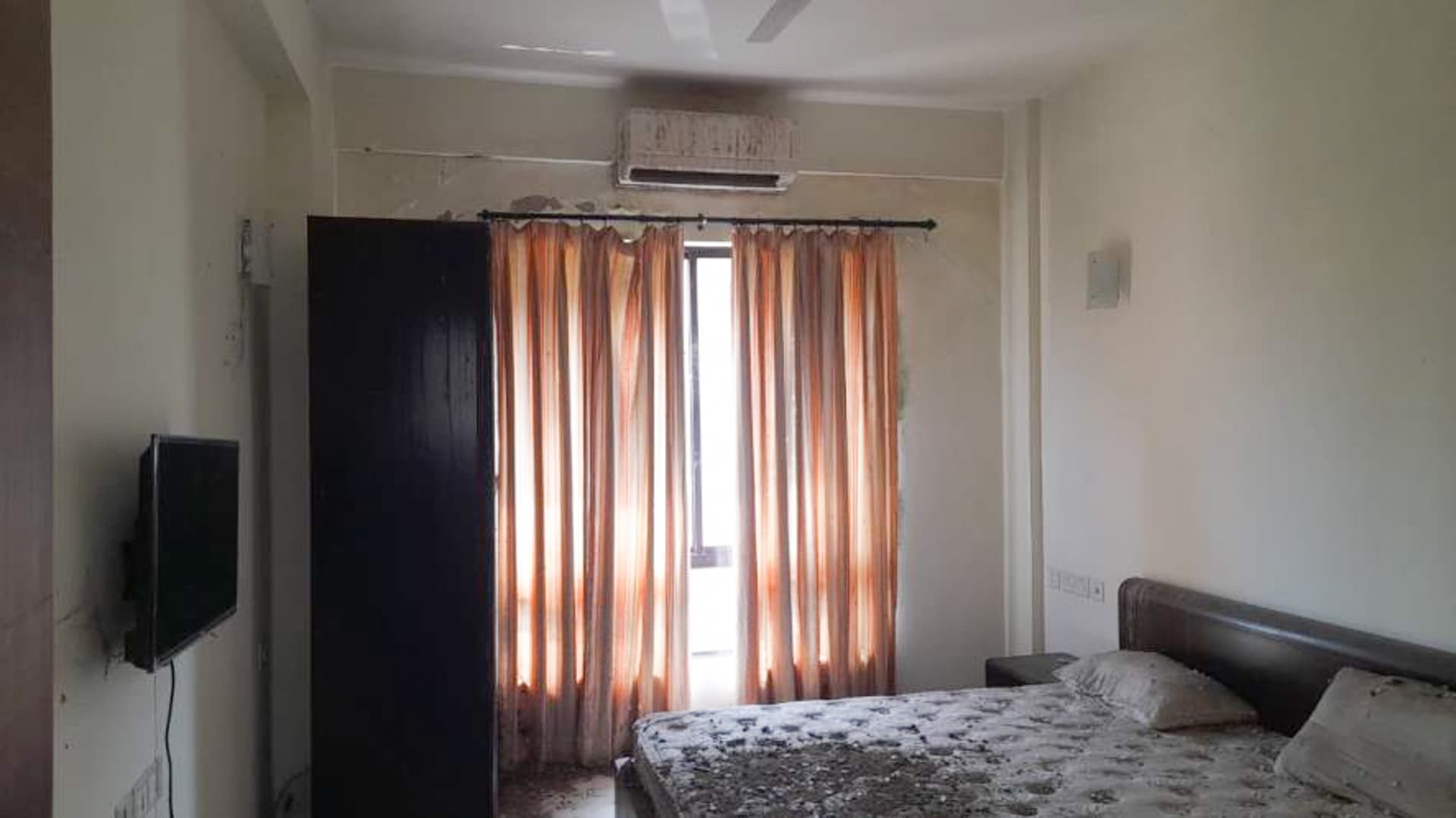 Property Photos 10