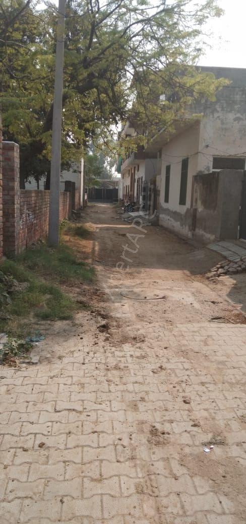 Property Photos 9