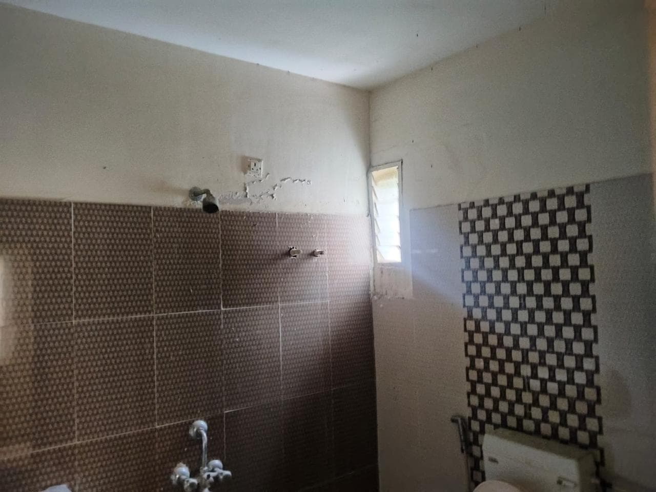 Property Photos 7