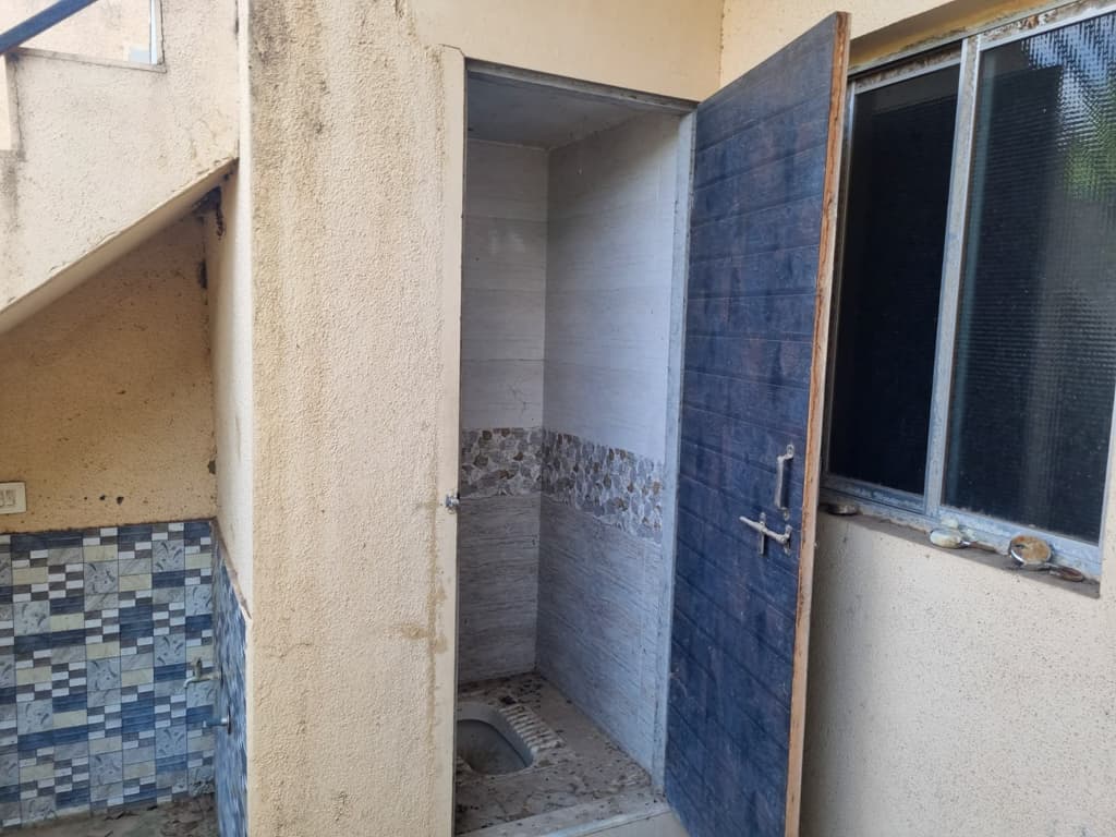 Property Photos 5