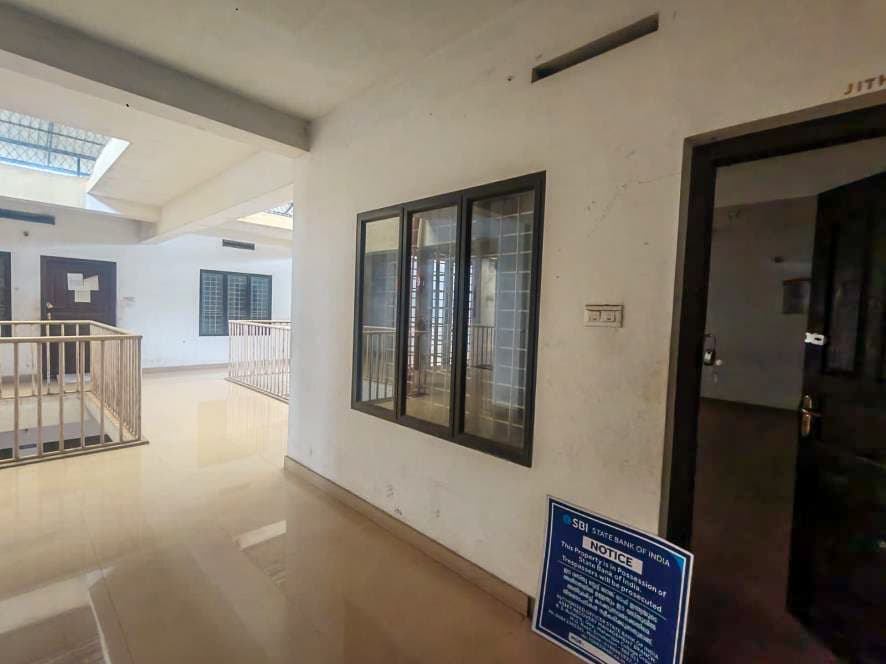 Property Photos 17