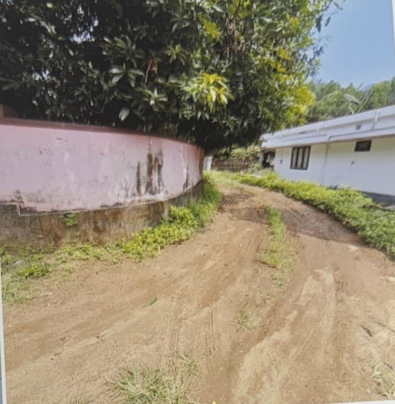 Property Photos 4