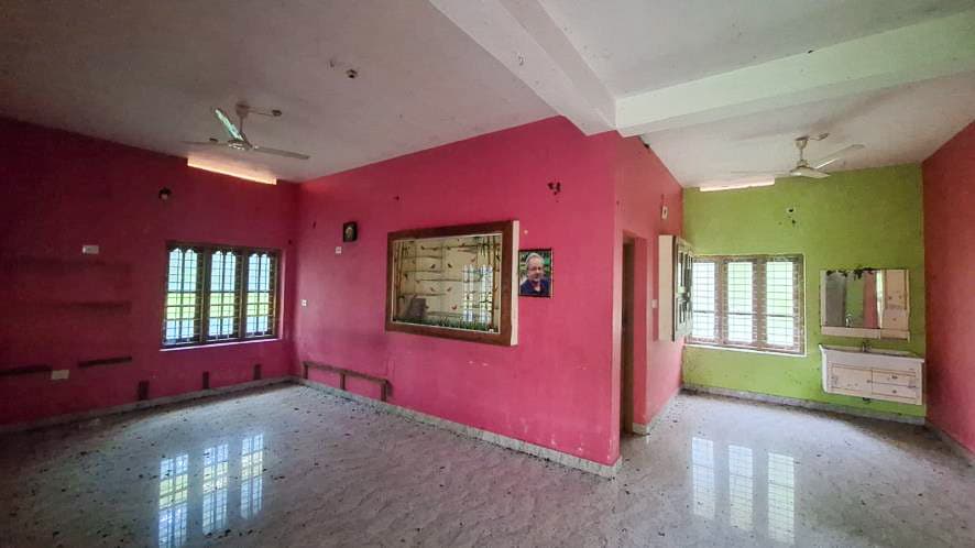 Property Photos 17