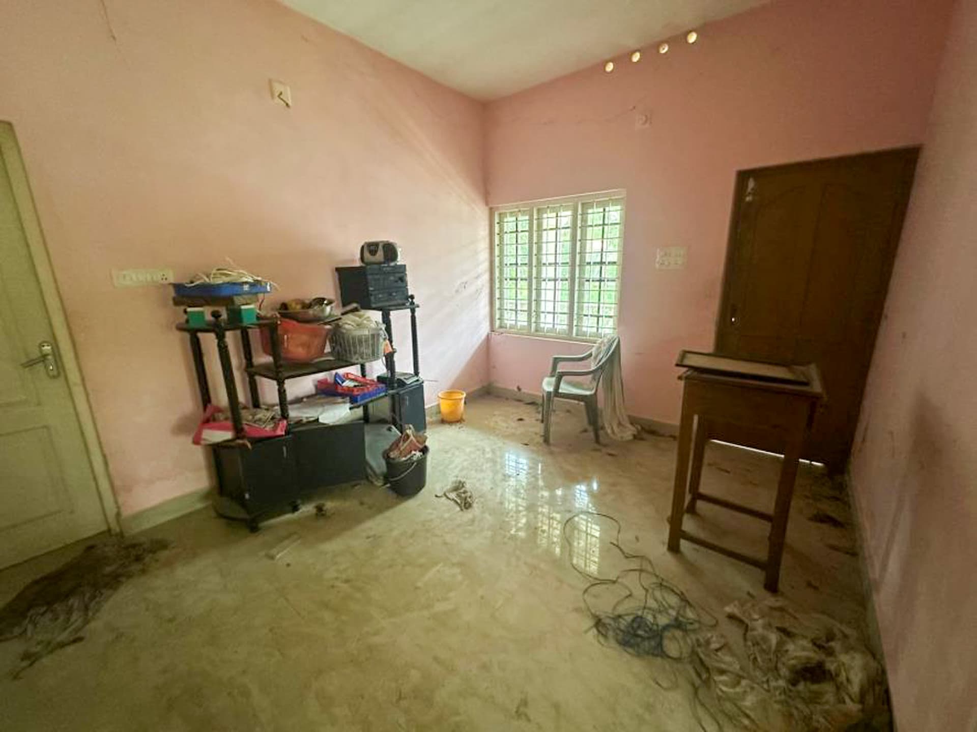 Property Photos 12